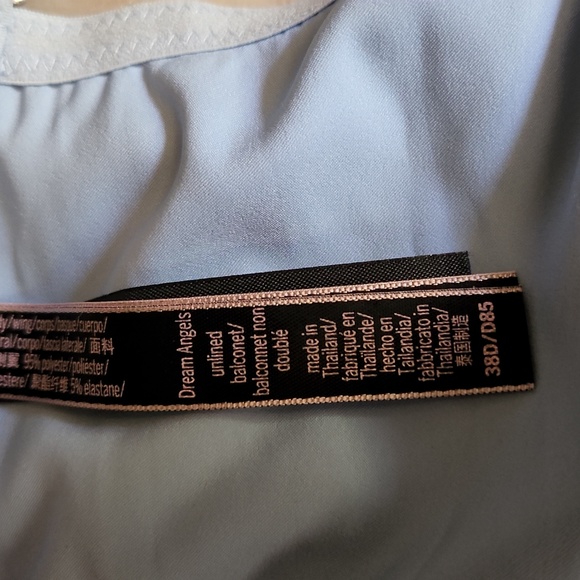 Victoria's Secret Balconet - Picture 6 of 6